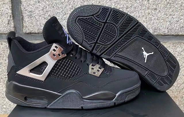 Air Jordan 4 Cement 2024 Black Cat Silver